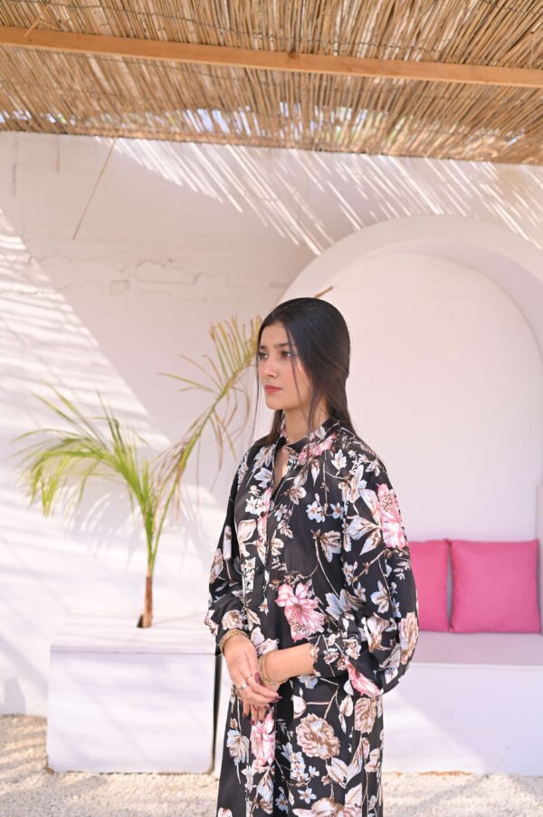 Floral Black - Image 3